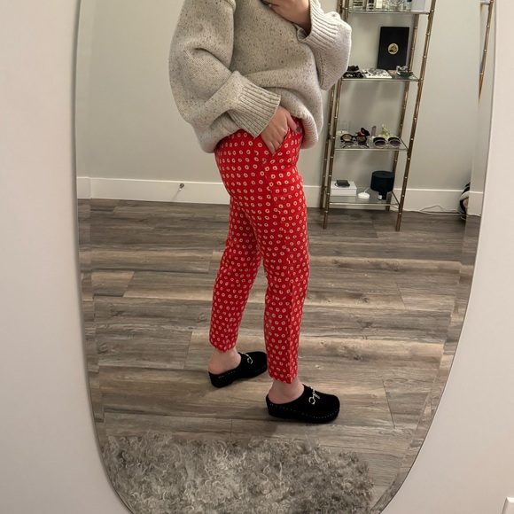 VINTAGE CREPE DAISY PRINT MINI FLARE CROP PANTS - Picture 3 of 7